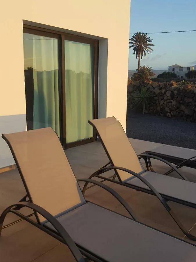 Сasa de vacaciones Villa Montaña Colorada Lajares